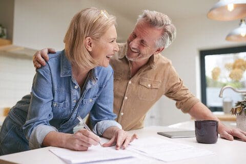Life insurance premium financing | Affordable Life USA Term vs. Whole-Life Insurance